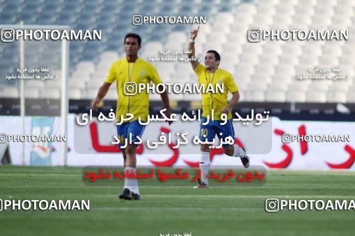 1189242, Tehran, Iran, لیگ برتر فوتبال ایران، Persian Gulf Cup، Week 31، Second Leg، Esteghlal 6 v 2 Sanat Naft Abadan on 2011/04/23 at Azadi Stadium