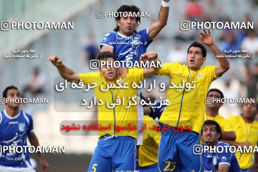 1189171, Tehran, Iran, لیگ برتر فوتبال ایران، Persian Gulf Cup، Week 31، Second Leg، Esteghlal 6 v 2 Sanat Naft Abadan on 2011/04/23 at Azadi Stadium