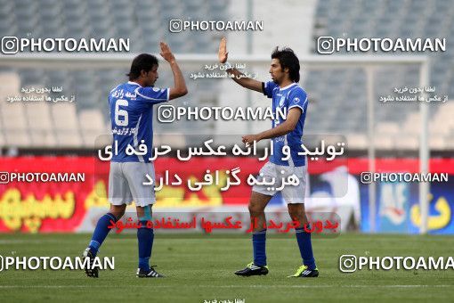 1189256, Tehran, Iran, لیگ برتر فوتبال ایران، Persian Gulf Cup، Week 31، Second Leg، Esteghlal 6 v 2 Sanat Naft Abadan on 2011/04/23 at Azadi Stadium