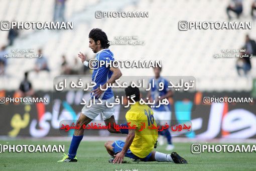 1189232, Tehran, Iran, لیگ برتر فوتبال ایران، Persian Gulf Cup، Week 31، Second Leg، Esteghlal 6 v 2 Sanat Naft Abadan on 2011/04/23 at Azadi Stadium