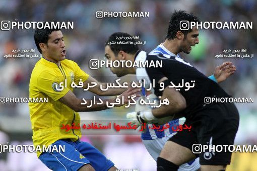 1189212, Tehran, Iran, لیگ برتر فوتبال ایران، Persian Gulf Cup، Week 31، Second Leg، Esteghlal 6 v 2 Sanat Naft Abadan on 2011/04/23 at Azadi Stadium