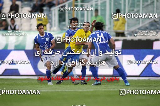 1189234, Tehran, Iran, لیگ برتر فوتبال ایران، Persian Gulf Cup، Week 31، Second Leg، Esteghlal 6 v 2 Sanat Naft Abadan on 2011/04/23 at Azadi Stadium