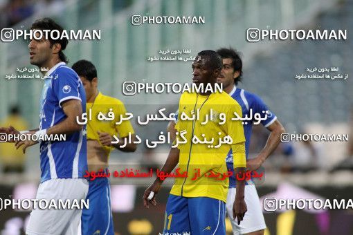 1189246, Tehran, Iran, لیگ برتر فوتبال ایران، Persian Gulf Cup، Week 31، Second Leg، Esteghlal 6 v 2 Sanat Naft Abadan on 2011/04/23 at Azadi Stadium