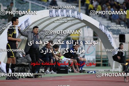 1189194, Tehran, Iran, لیگ برتر فوتبال ایران، Persian Gulf Cup، Week 31، Second Leg، Esteghlal 6 v 2 Sanat Naft Abadan on 2011/04/23 at Azadi Stadium