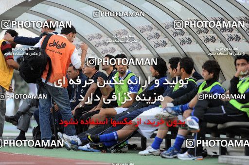 1189332, Tehran, Iran, لیگ برتر فوتبال ایران، Persian Gulf Cup، Week 31، Second Leg، Esteghlal 6 v 2 Sanat Naft Abadan on 2011/04/23 at Azadi Stadium