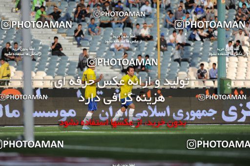 1189353, Tehran, Iran, لیگ برتر فوتبال ایران، Persian Gulf Cup، Week 31، Second Leg، Esteghlal 6 v 2 Sanat Naft Abadan on 2011/04/23 at Azadi Stadium