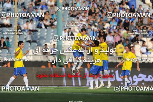 1189356, Tehran, Iran, لیگ برتر فوتبال ایران، Persian Gulf Cup، Week 31، Second Leg، Esteghlal 6 v 2 Sanat Naft Abadan on 2011/04/23 at Azadi Stadium