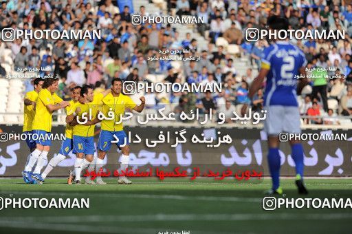 1189308, Tehran, Iran, لیگ برتر فوتبال ایران، Persian Gulf Cup، Week 31، Second Leg، Esteghlal 6 v 2 Sanat Naft Abadan on 2011/04/23 at Azadi Stadium