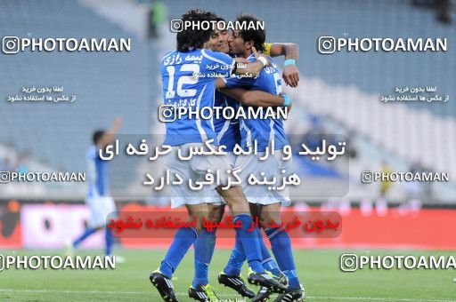 1189325, Tehran, Iran, لیگ برتر فوتبال ایران، Persian Gulf Cup، Week 31، Second Leg، Esteghlal 6 v 2 Sanat Naft Abadan on 2011/04/23 at Azadi Stadium