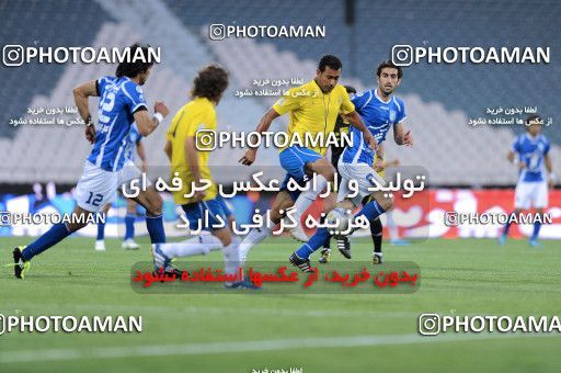 1189305, Tehran, Iran, لیگ برتر فوتبال ایران، Persian Gulf Cup، Week 31، Second Leg، Esteghlal 6 v 2 Sanat Naft Abadan on 2011/04/23 at Azadi Stadium