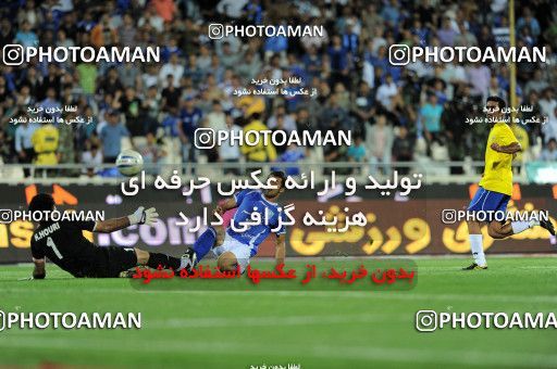 1189269, Tehran, Iran, لیگ برتر فوتبال ایران، Persian Gulf Cup، Week 31، Second Leg، Esteghlal 6 v 2 Sanat Naft Abadan on 2011/04/23 at Azadi Stadium