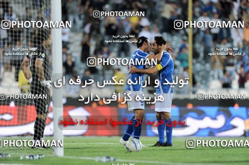 1189364, Tehran, Iran, لیگ برتر فوتبال ایران، Persian Gulf Cup، Week 31، Second Leg، Esteghlal 6 v 2 Sanat Naft Abadan on 2011/04/23 at Azadi Stadium