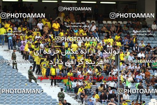 1189378, Tehran, Iran, لیگ برتر فوتبال ایران، Persian Gulf Cup، Week 31، Second Leg، Esteghlal 6 v 2 Sanat Naft Abadan on 2011/04/23 at Azadi Stadium