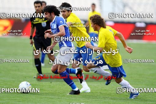 1189380, Tehran, Iran, لیگ برتر فوتبال ایران، Persian Gulf Cup، Week 31، Second Leg، Esteghlal 6 v 2 Sanat Naft Abadan on 2011/04/23 at Azadi Stadium