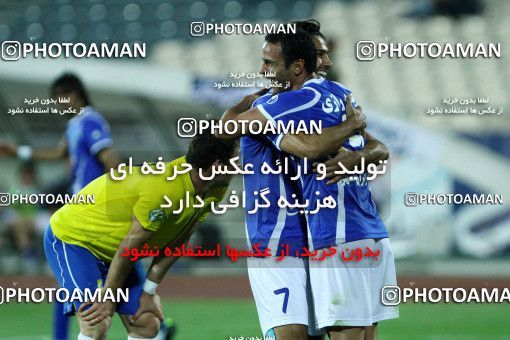 1189385, Tehran, Iran, لیگ برتر فوتبال ایران، Persian Gulf Cup، Week 31، Second Leg، Esteghlal 6 v 2 Sanat Naft Abadan on 2011/04/23 at Azadi Stadium