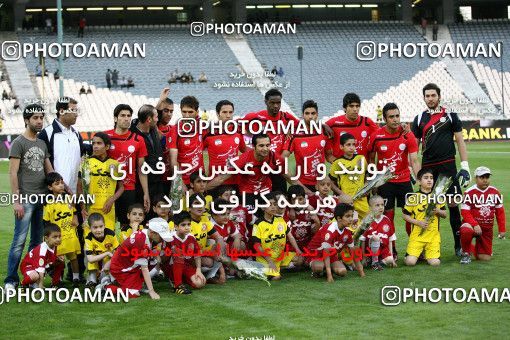 1189866, Tehran, Iran, لیگ برتر فوتبال ایران، Persian Gulf Cup، Week 31، Second Leg، Naft Tehran 1 v 5 Persepolis on 2011/04/24 at Azadi Stadium