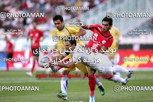 1189762, Tehran, Iran, لیگ برتر فوتبال ایران، Persian Gulf Cup، Week 31، Second Leg، Naft Tehran 1 v 5 Persepolis on 2011/04/24 at Azadi Stadium