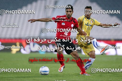 1189915, Tehran, Iran, لیگ برتر فوتبال ایران، Persian Gulf Cup، Week 31، Second Leg، Naft Tehran 1 v 5 Persepolis on 2011/04/24 at Azadi Stadium