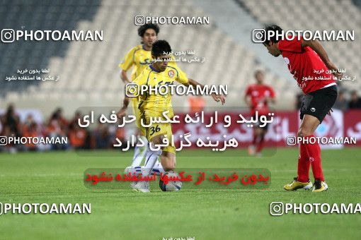 1189837, Tehran, Iran, لیگ برتر فوتبال ایران، Persian Gulf Cup، Week 31، Second Leg، Naft Tehran 1 v 5 Persepolis on 2011/04/24 at Azadi Stadium