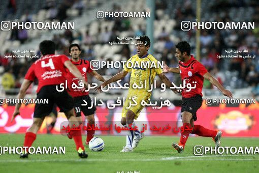1189795, Tehran, Iran, لیگ برتر فوتبال ایران، Persian Gulf Cup، Week 31، Second Leg، Naft Tehran 1 v 5 Persepolis on 2011/04/24 at Azadi Stadium