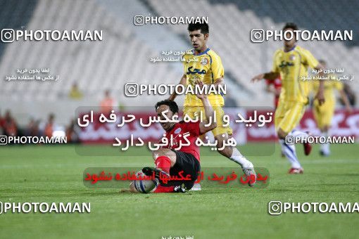 1189825, Tehran, Iran, لیگ برتر فوتبال ایران، Persian Gulf Cup، Week 31، Second Leg، Naft Tehran 1 v 5 Persepolis on 2011/04/24 at Azadi Stadium