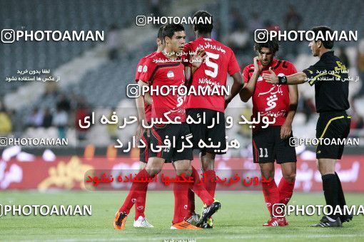 1189864, Tehran, Iran, لیگ برتر فوتبال ایران، Persian Gulf Cup، Week 31، Second Leg، Naft Tehran 1 v 5 Persepolis on 2011/04/24 at Azadi Stadium
