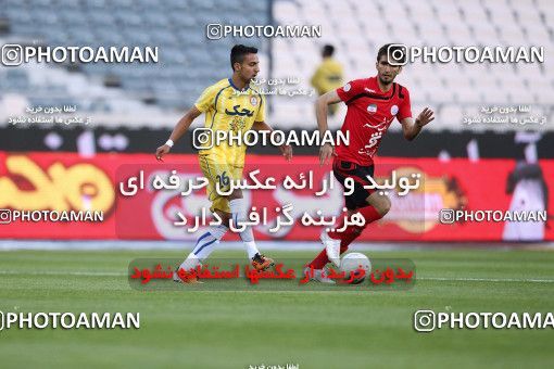 1190287, Tehran, Iran, لیگ برتر فوتبال ایران، Persian Gulf Cup، Week 31، Second Leg، Naft Tehran 1 v 5 Persepolis on 2011/04/24 at Azadi Stadium