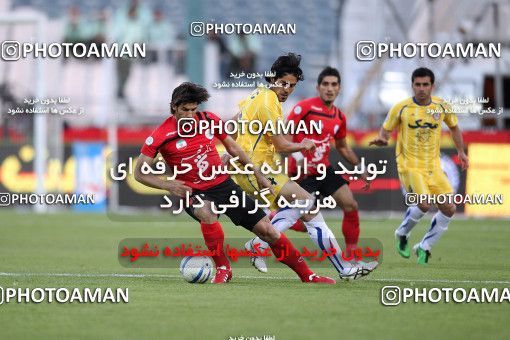 1189922, Tehran, Iran, لیگ برتر فوتبال ایران، Persian Gulf Cup، Week 31، Second Leg، Naft Tehran 1 v 5 Persepolis on 2011/04/24 at Azadi Stadium