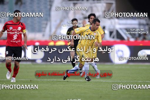 1190174, Tehran, Iran, لیگ برتر فوتبال ایران، Persian Gulf Cup، Week 31، Second Leg، Naft Tehran 1 v 5 Persepolis on 2011/04/24 at Azadi Stadium