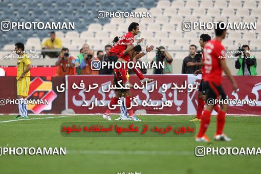 1189970, Tehran, Iran, لیگ برتر فوتبال ایران، Persian Gulf Cup، Week 31، Second Leg، Naft Tehran 1 v 5 Persepolis on 2011/04/24 at Azadi Stadium