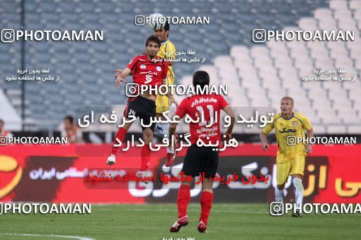 1190179, Tehran, Iran, لیگ برتر فوتبال ایران، Persian Gulf Cup، Week 31، Second Leg، Naft Tehran 1 v 5 Persepolis on 2011/04/24 at Azadi Stadium