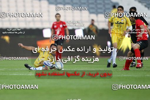 1190202, Tehran, Iran, لیگ برتر فوتبال ایران، Persian Gulf Cup، Week 31، Second Leg، Naft Tehran 1 v 5 Persepolis on 2011/04/24 at Azadi Stadium
