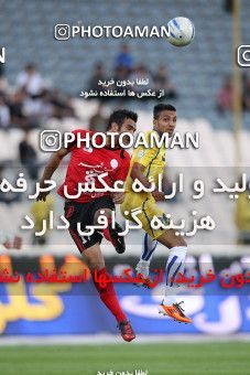1190204, Tehran, Iran, لیگ برتر فوتبال ایران، Persian Gulf Cup، Week 31، Second Leg، Naft Tehran 1 v 5 Persepolis on 2011/04/24 at Azadi Stadium