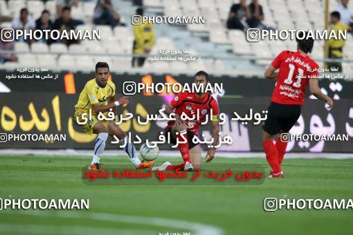 1190176, Tehran, Iran, لیگ برتر فوتبال ایران، Persian Gulf Cup، Week 31، Second Leg، Naft Tehran 1 v 5 Persepolis on 2011/04/24 at Azadi Stadium