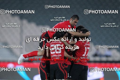 1190181, Tehran, Iran, لیگ برتر فوتبال ایران، Persian Gulf Cup، Week 31، Second Leg، Naft Tehran 1 v 5 Persepolis on 2011/04/24 at Azadi Stadium