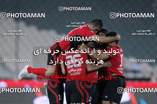 1189966, Tehran, Iran, لیگ برتر فوتبال ایران، Persian Gulf Cup، Week 31، Second Leg، Naft Tehran 1 v 5 Persepolis on 2011/04/24 at Azadi Stadium