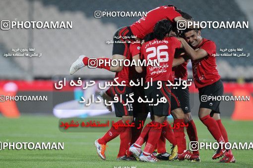 1189934, Tehran, Iran, لیگ برتر فوتبال ایران، Persian Gulf Cup، Week 31، Second Leg، Naft Tehran 1 v 5 Persepolis on 2011/04/24 at Azadi Stadium