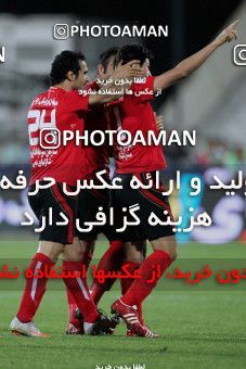 1189969, Tehran, Iran, لیگ برتر فوتبال ایران، Persian Gulf Cup، Week 31، Second Leg، Naft Tehran 1 v 5 Persepolis on 2011/04/24 at Azadi Stadium