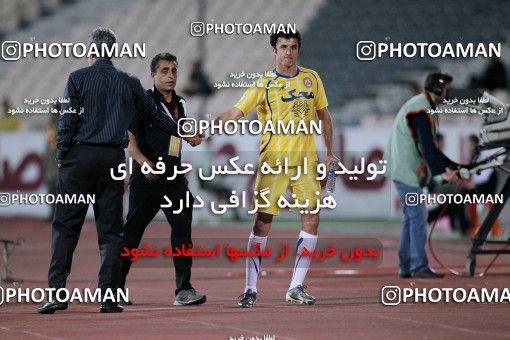 1190227, Tehran, Iran, لیگ برتر فوتبال ایران، Persian Gulf Cup، Week 31، Second Leg، Naft Tehran 1 v 5 Persepolis on 2011/04/24 at Azadi Stadium