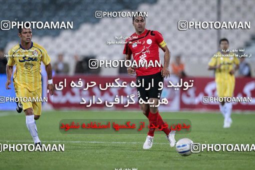 1190209, Tehran, Iran, لیگ برتر فوتبال ایران، Persian Gulf Cup، Week 31، Second Leg، Naft Tehran 1 v 5 Persepolis on 2011/04/24 at Azadi Stadium
