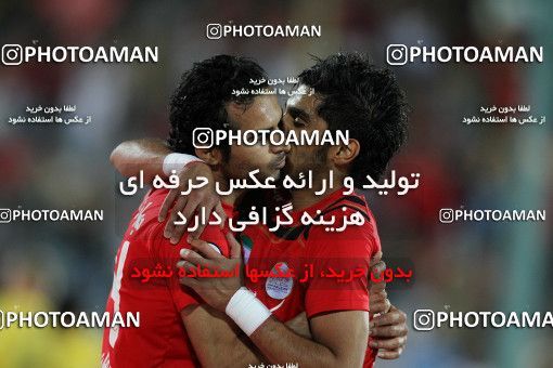 1190122, Tehran, Iran, لیگ برتر فوتبال ایران، Persian Gulf Cup، Week 31، Second Leg، Naft Tehran 1 v 5 Persepolis on 2011/04/24 at Azadi Stadium