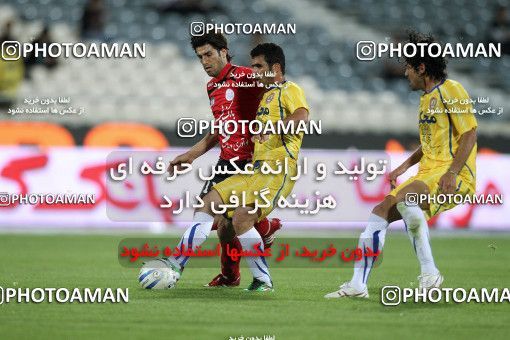1190120, Tehran, Iran, لیگ برتر فوتبال ایران، Persian Gulf Cup، Week 31، Second Leg، Naft Tehran 1 v 5 Persepolis on 2011/04/24 at Azadi Stadium