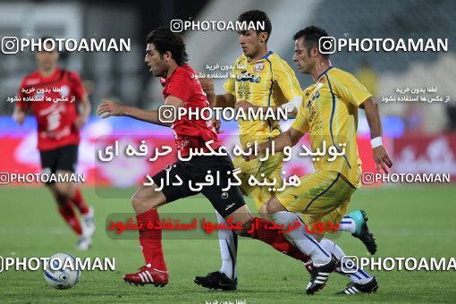 1190087, Tehran, Iran, لیگ برتر فوتبال ایران، Persian Gulf Cup، Week 31، Second Leg، Naft Tehran 1 v 5 Persepolis on 2011/04/24 at Azadi Stadium