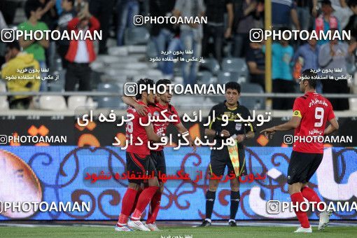 1190195, Tehran, Iran, لیگ برتر فوتبال ایران، Persian Gulf Cup، Week 31، Second Leg، Naft Tehran 1 v 5 Persepolis on 2011/04/24 at Azadi Stadium
