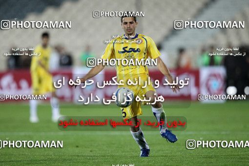 1189971, Tehran, Iran, لیگ برتر فوتبال ایران، Persian Gulf Cup، Week 31، Second Leg، Naft Tehran 1 v 5 Persepolis on 2011/04/24 at Azadi Stadium