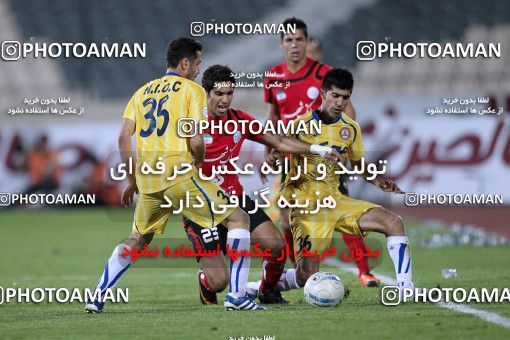 1189967, Tehran, Iran, لیگ برتر فوتبال ایران، Persian Gulf Cup، Week 31، Second Leg، Naft Tehran 1 v 5 Persepolis on 2011/04/24 at Azadi Stadium