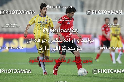 1190240, Tehran, Iran, لیگ برتر فوتبال ایران، Persian Gulf Cup، Week 31، Second Leg، Naft Tehran 1 v 5 Persepolis on 2011/04/24 at Azadi Stadium