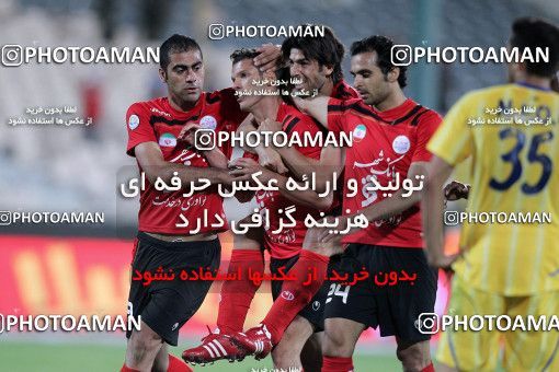 1190058, Tehran, Iran, لیگ برتر فوتبال ایران، Persian Gulf Cup، Week 31، Second Leg، Naft Tehran 1 v 5 Persepolis on 2011/04/24 at Azadi Stadium