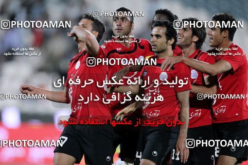 1190254, Tehran, Iran, لیگ برتر فوتبال ایران، Persian Gulf Cup، Week 31، Second Leg، Naft Tehran 1 v 5 Persepolis on 2011/04/24 at Azadi Stadium