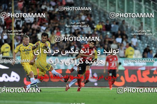 1189139, Tehran, Iran, لیگ برتر فوتبال ایران، Persian Gulf Cup، Week 31، Second Leg، Naft Tehran 1 v 5 Persepolis on 2011/04/24 at Azadi Stadium